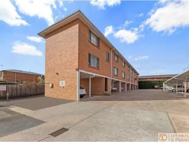 27/25 Macquoid Street, Queanbeyan East Apartment for rent Lis.