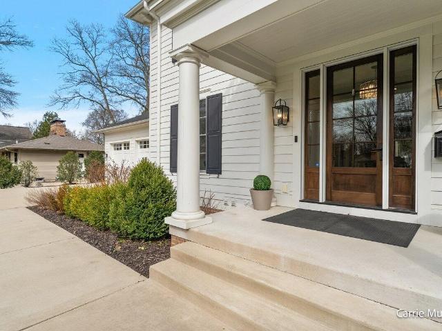 2725 Beechwood Drive