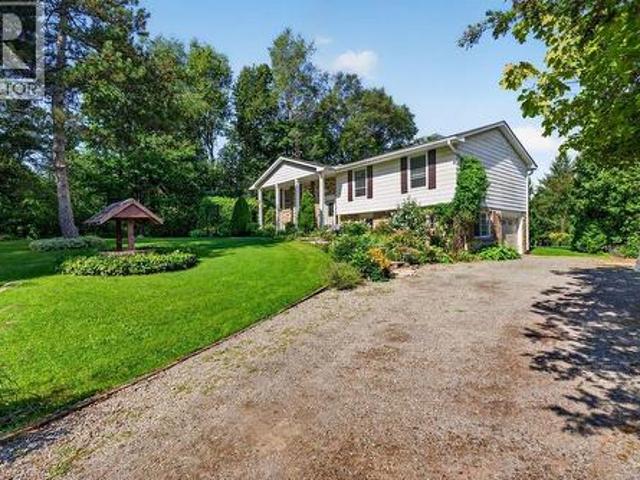 2725 Britannia Road, Burlington, ON, L7P 0E9 house for sale | Listing ID 40856 | Royal LePage