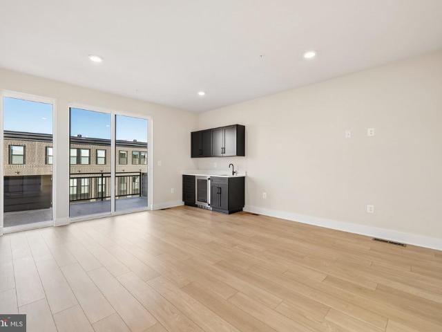 2725 Ferry Bar Drive