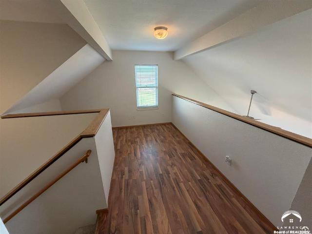 2726 Coralberry Ct, Lawrence, KS 66047 | MLS #165786