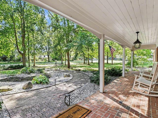 2727 Martin Manor Drive