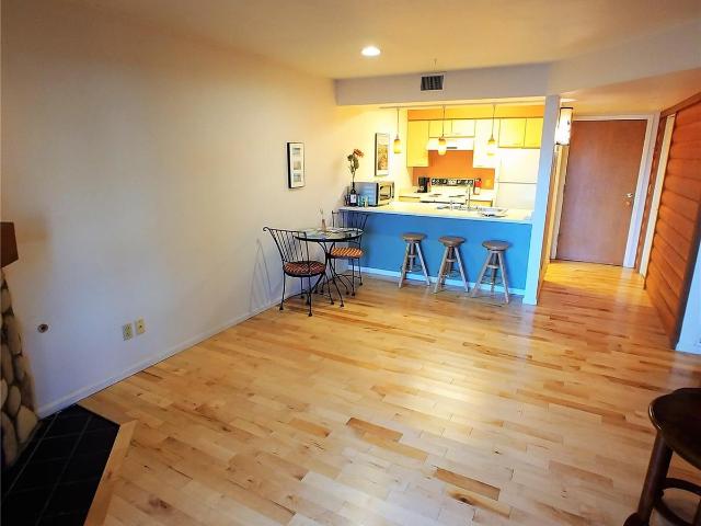2727 Folsom Street # 109