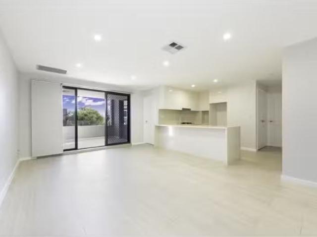 2/728 Darling Street, Rozelle Apartment for rent Listed by Lu.
