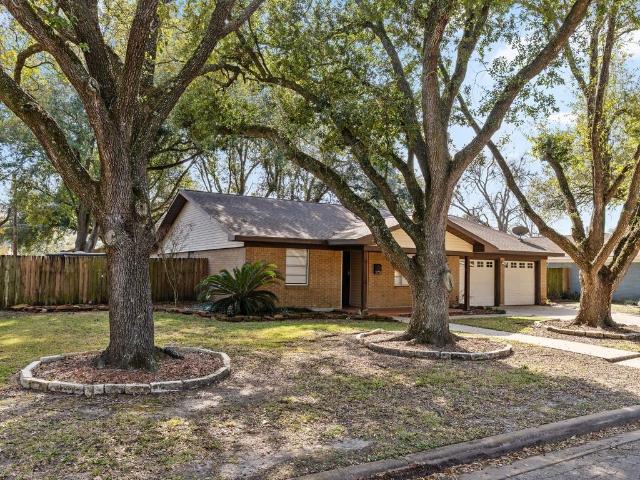 2728 Encino Ave, Bay City, TX 77414 | MLS #81830