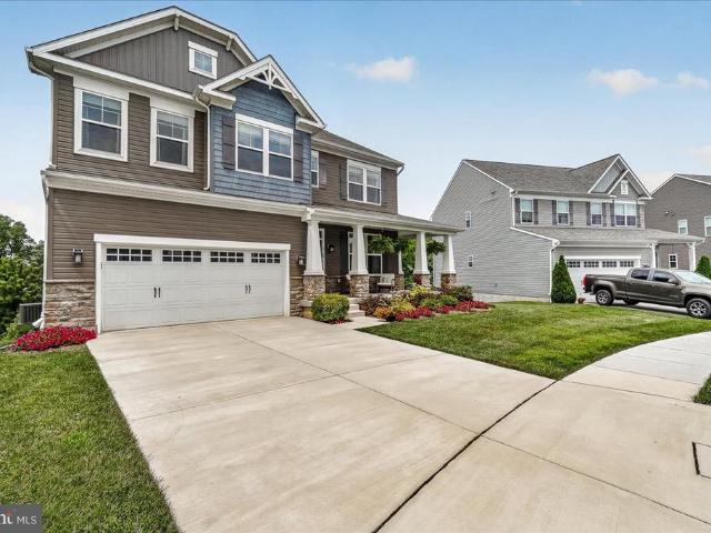 2728 Town View Circle