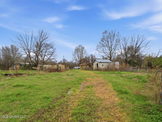 2729 Davis Road