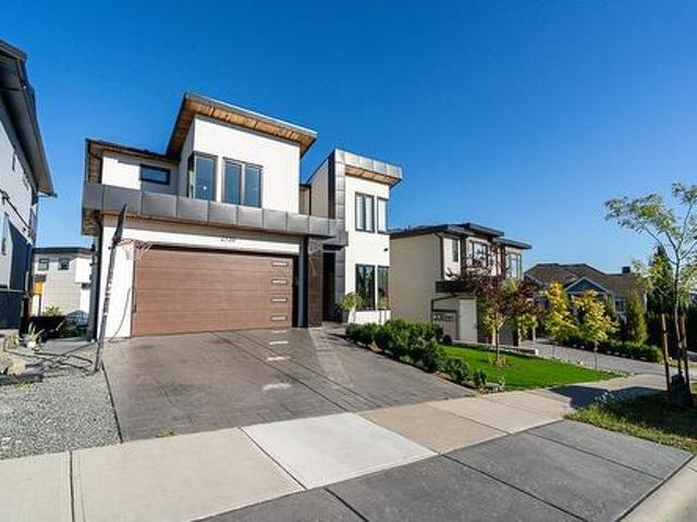 2720 Montana Place, Abbotsford, BC, V3G 0G8 house for sale | Listing ID R3157 | Royal LePage