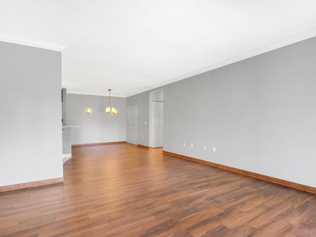 2720 Northview Rd, Unit 33