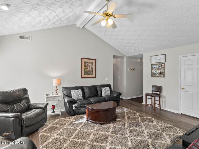 2722 Antone Pkwy