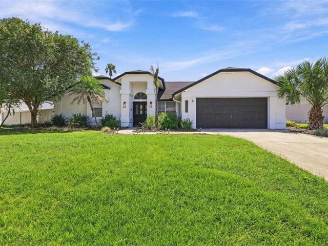 2722 Buckhorn Oaks Dr, Valrico, FL 33594