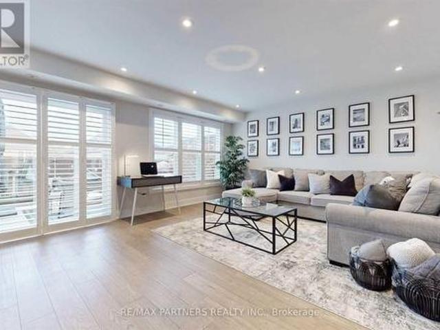 2722 Bur Oak Avenue, Markham, ON, L6B 1K5 house for lease | Listing ID N13808 | Royal LePage