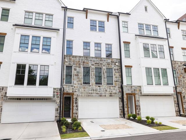2722 Thornewilde Way, Atlanta, US, GA