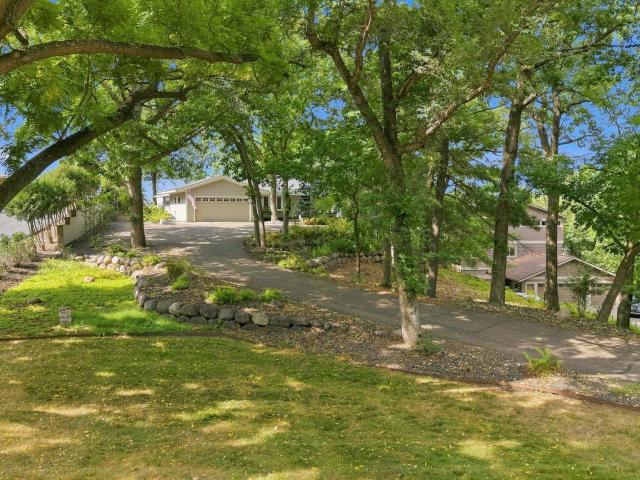 272 Cove Road