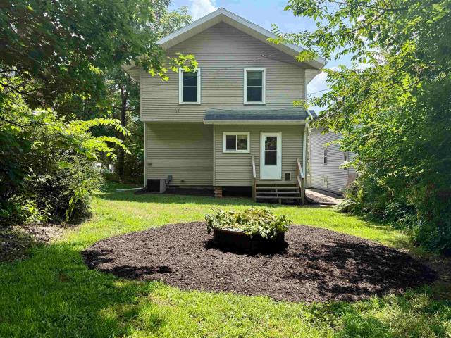 272 E Union Street