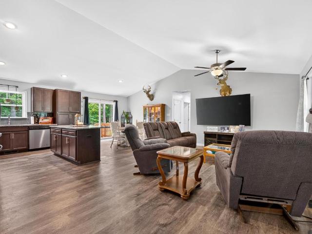 272 Freestyle Ln