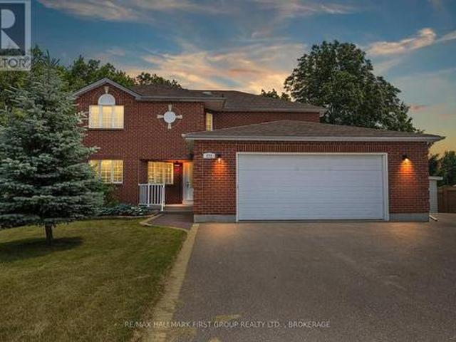 272 Friarhill Crescent, Kingston East Gardiners Rd, ON, K7M 8P4 house for sale | Listing ID X13744 | Royal LePage