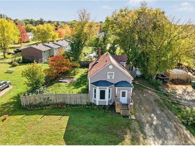 272 Hughes Street, Devon, NB, E3A 2W3 house for sale | Listing ID NB149430 | Royal LePage