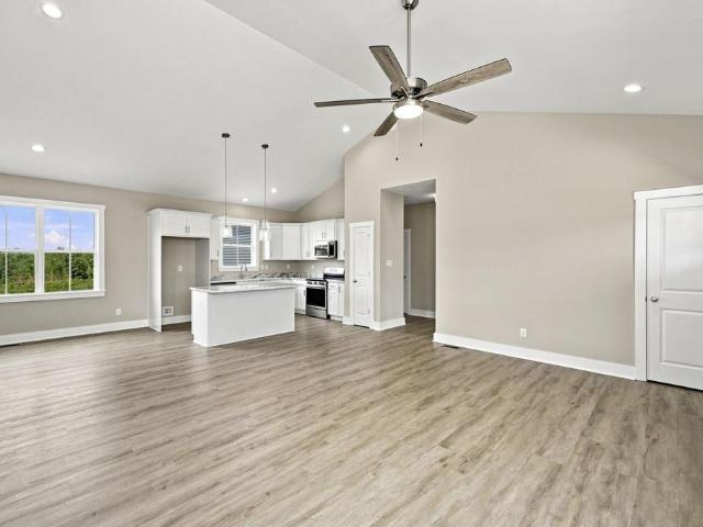 272 Old Fork Ln