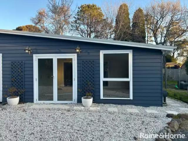 2/72 Old South Road, BOWRAL Apartment for rent Listed by Aliy.