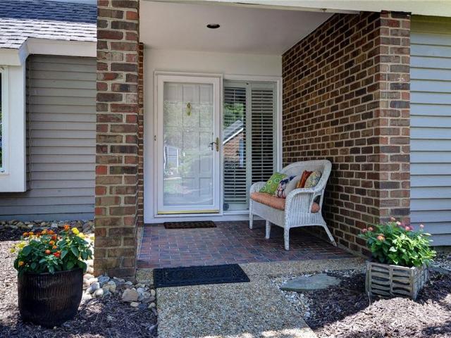 272 Littletown Quarter