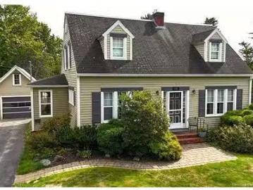 272 Milltown Blvd, Saint Stephen, NB, E3L 1H6 house for sale.