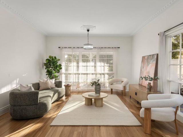 272 Napier Street, Strathmore VIC 3041