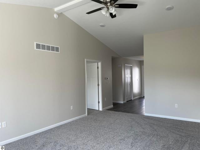 272 Windemere Place # 14A