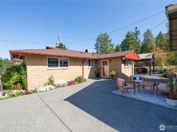 273702 Hwy 101