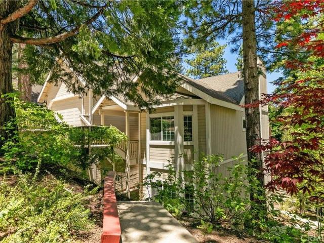27376 Pinewood Dr, Lake Arrowhead, CA