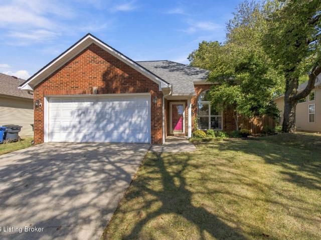 2737 Jacquelyn Ln