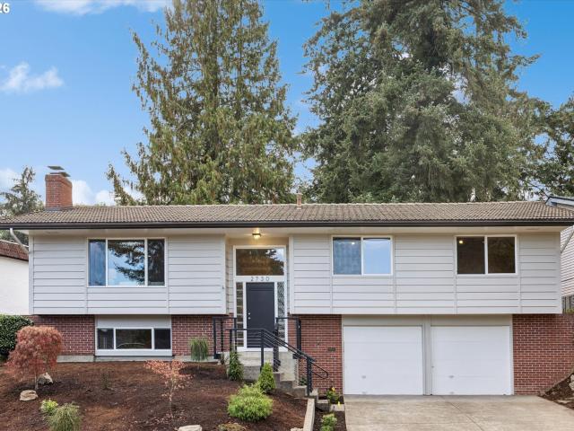 2730 sw plum ct