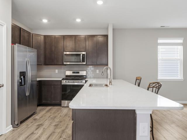 2732 Lamar Drive