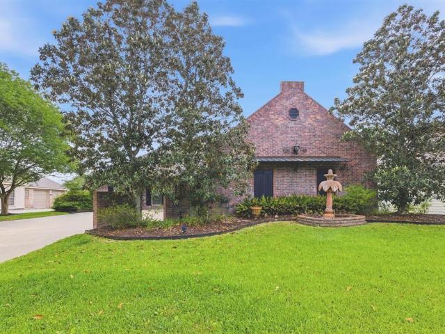 2733 Rue Calais, Lake Charles, LA 70605 | MLS #SWL26001