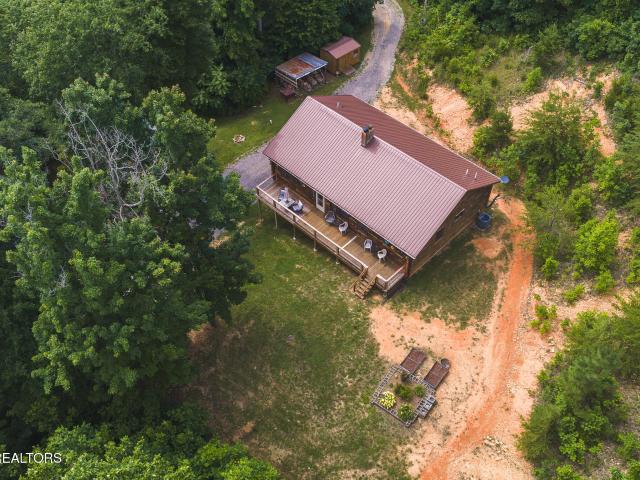 2733 Rackum Rd