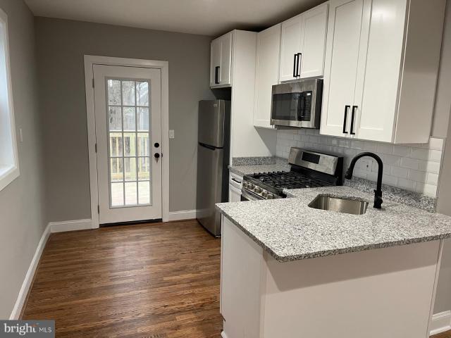 273 56th Pl NE, Washington, DC 20019 | MLS #DCDC2228