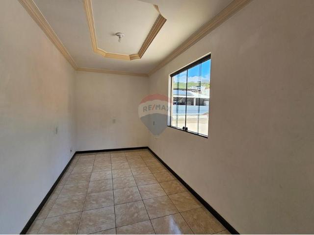 273 Área Útil Duplex Alugar, 4 Dormitórios localizado em São Francisco, Muriaé, Minas Gerais, 36881052 | Brasil