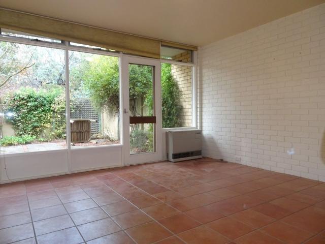 2/73 Blamey Crescent, Campbell ACT 2612 Townhouse For Rent | Domain