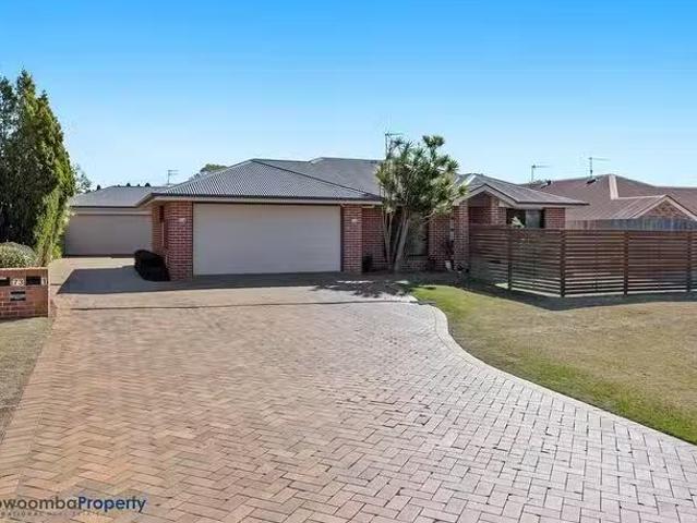 2/73 Kearney Street, Kearneys Spring, QLD 4350