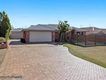 2/73 Kearney Street, Kearneys Spring, QLD 4350