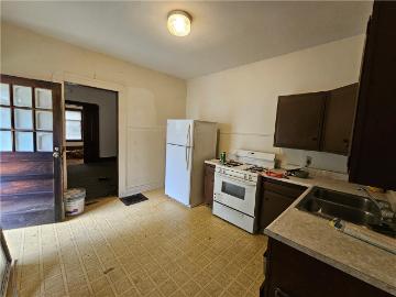 273 W Chemung Pl, Elmira, NY 14904 | MLS #R1675