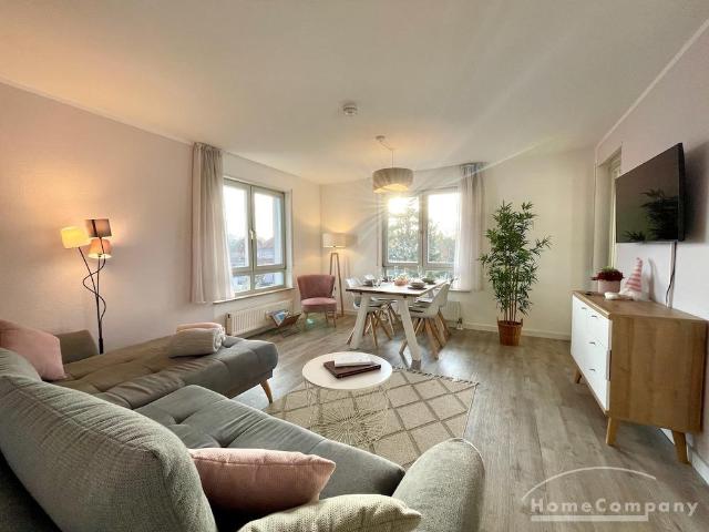 27457 HomeCompany Dresden Möbliert/Furnished 3 Zimmer Dachgeschoß Apartment in Dresden Grosszschachwitz max. 4 Personen