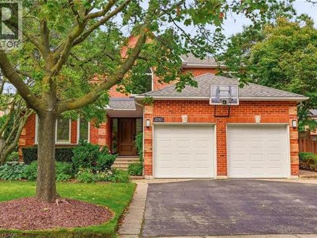 2747 Teak Crescent, Oakville, ON, L6J 7M7 house for sale | Listing ID 40867 | Royal LePage