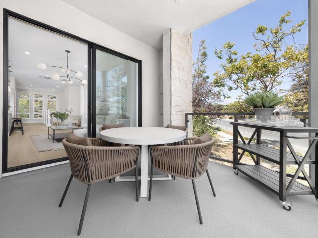 2747 Tiburon Street
