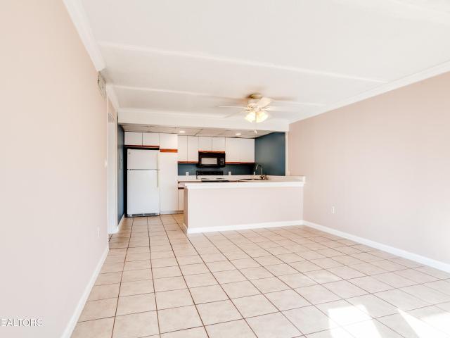 2749 Sullins St B309