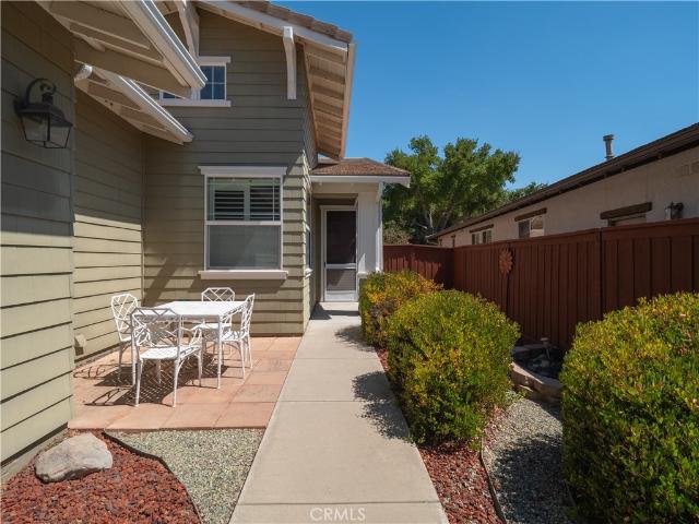 2749 Traditions Loop