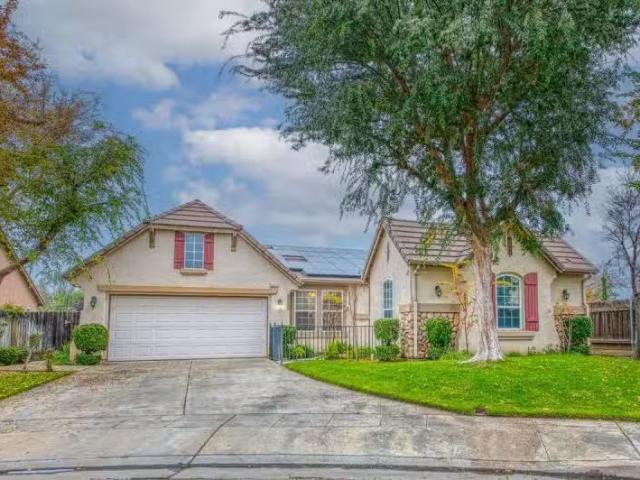 2741 BUCKINGHAM AVE, CLOVIS, CA 93611