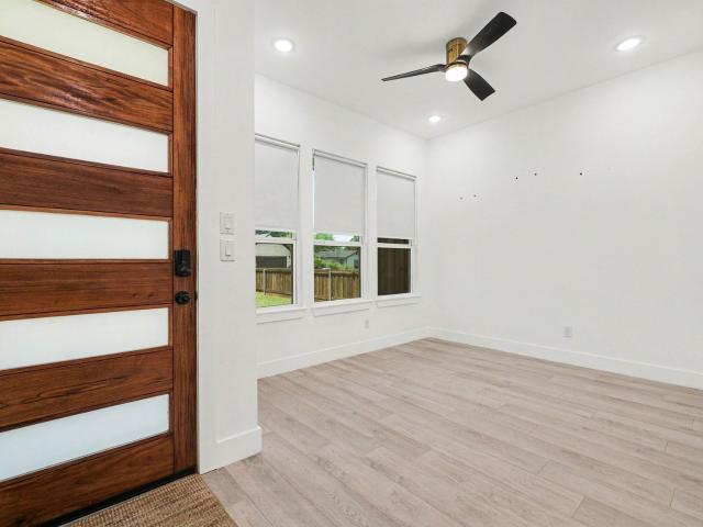 2742 Marjorie Avenue, Dallas, US, TX