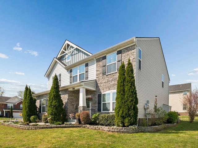 2742 Candlewick Ct