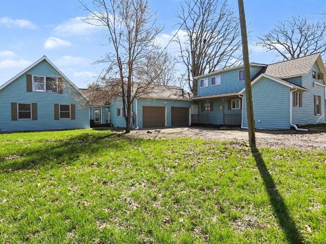 2743 Hemlock Road